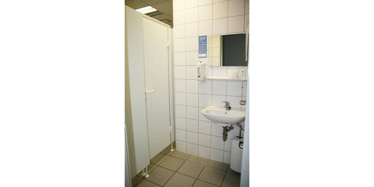 Gewerbeobjekt Kaiserslautern Innenstadt - 9 Zimmer, 6.720&euro; | Angebot:25800229