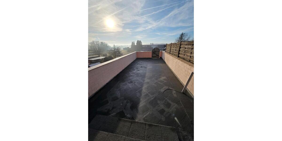 Maisonettenwohnung Stadtlauringen - 4.5 Zimmer, 130 m&sup2;, 1.000&euro; | Angebot:26037147