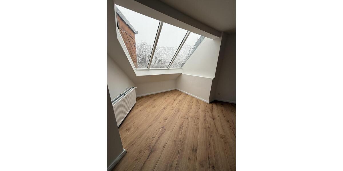 Einfamilienhaus Berlin Charlottenburg-Wilmersdorf - 3 Zimmer, 152 m&sup2;, 2.386&euro; | Angebot:25144230