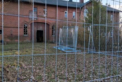 Wohnen auf Zeit Wittenborn - 10 Zimmer, 1.400 m&sup2;, 132.465&euro; | Angebot:25408722