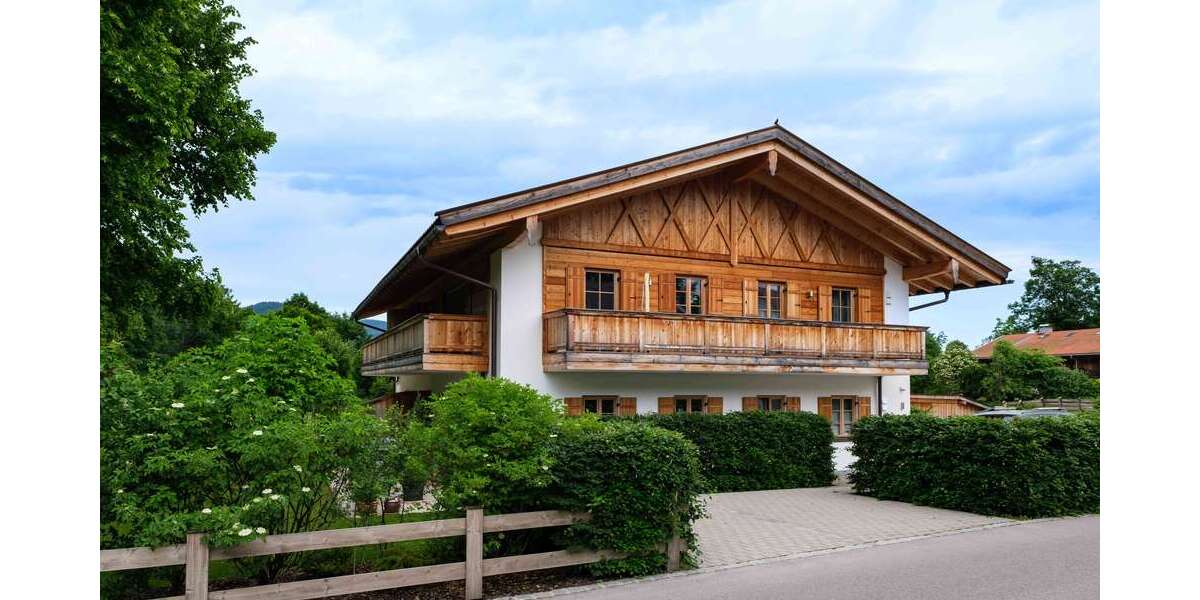 Etagenwohnung Rottach-Egern Egern - 2 Zimmer, 93 m&sup2;, 1.800&euro; | Angebot:25902162