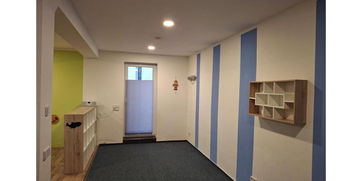 Erdgeschoßwohnung Freiberg - 2 Zimmer, 66 m&sup2;, 365&euro; | Angebot:24850103