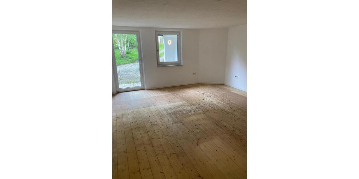 Etagenwohnung Kempten (Allgäu) - 2 Zimmer, 25 m&sup2;, 420&euro; | Angebot:26683665