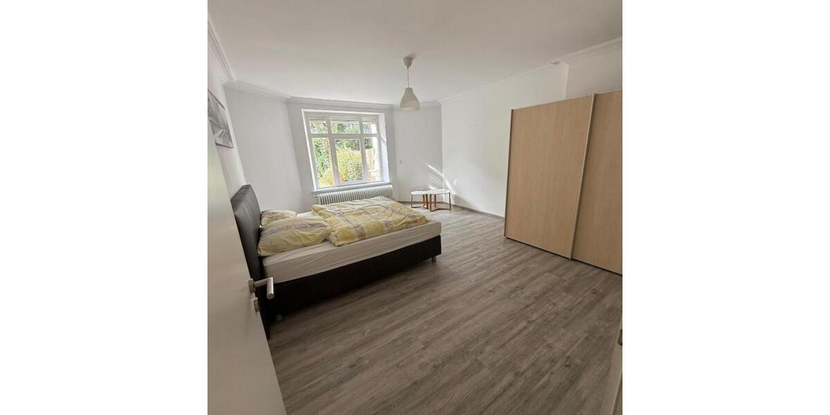Erdgeschoßwohnung Bremen Schwachhausen - 2 Zimmer, 92 m&sup2;, 1.900&euro; | Angebot:25894380