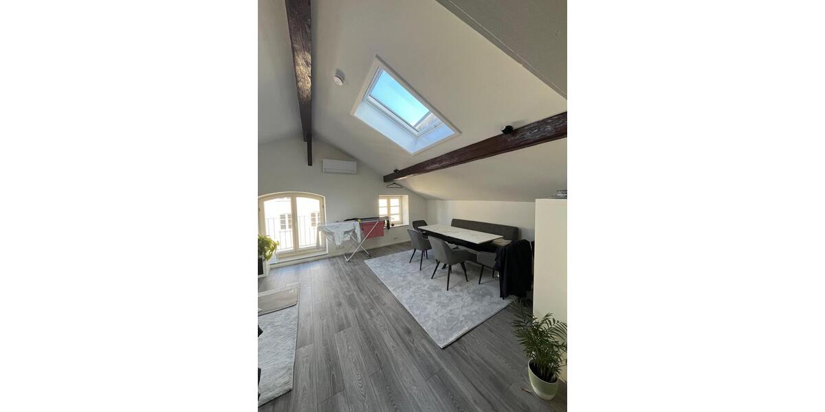 Dachgeschoßwohnung Wasserburg am Inn - 2.5 Zimmer, 78 m&sup2;, 890&euro; | Angebot:25274790