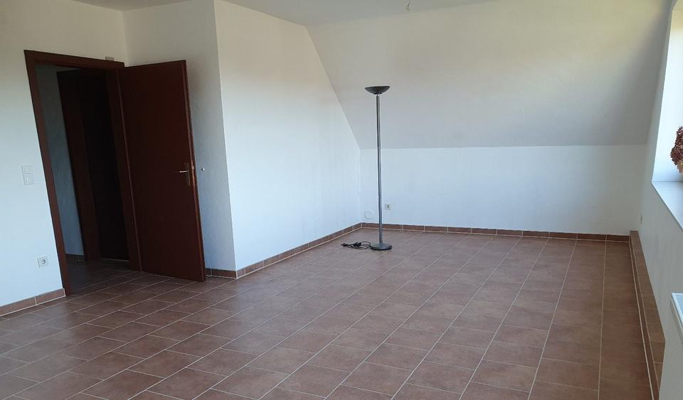 Dachgeschoßwohnung Soltau - 4 Zimmer, 94 m&sup2;, 900&euro; | Angebot:26572842