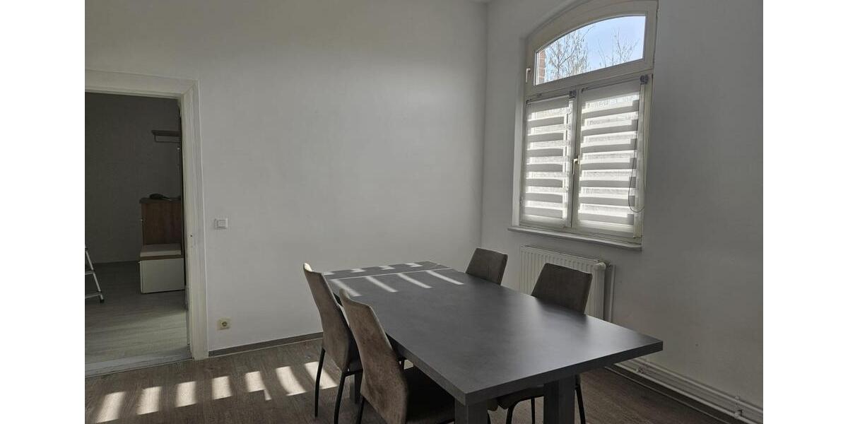Etagenwohnung Diesdorf - 3.5 Zimmer, 97 m&sup2;, 420&euro; | Angebot:25843384