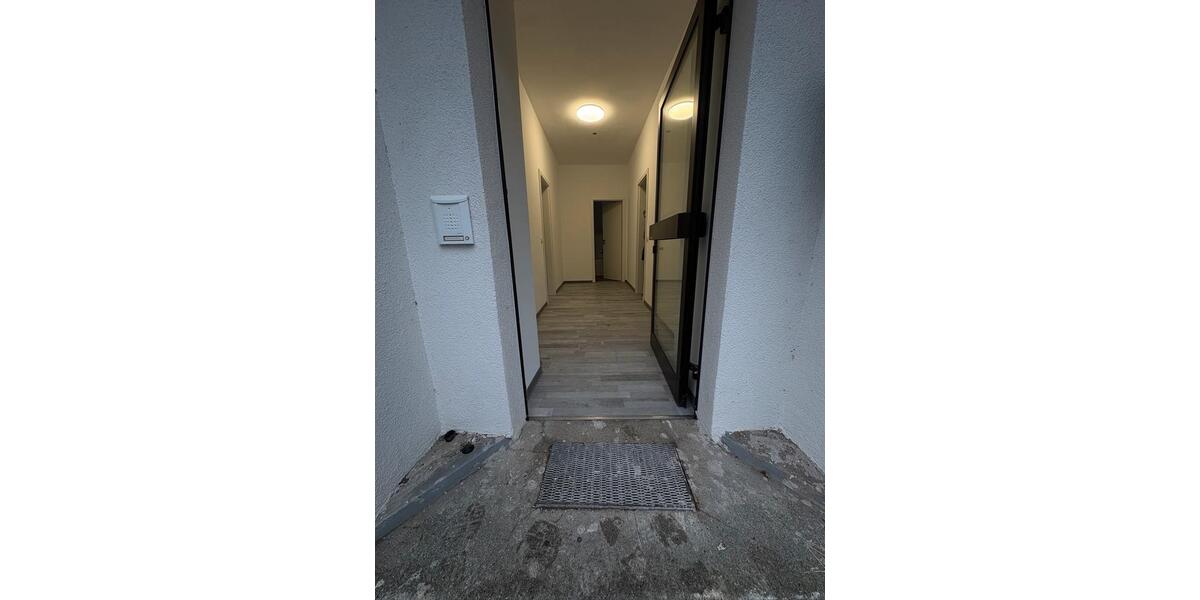 Erdgeschoßwohnung Ehringshausen - 1 Zimmer, 66 m&sup2;, 750&euro; | Angebot:24572170