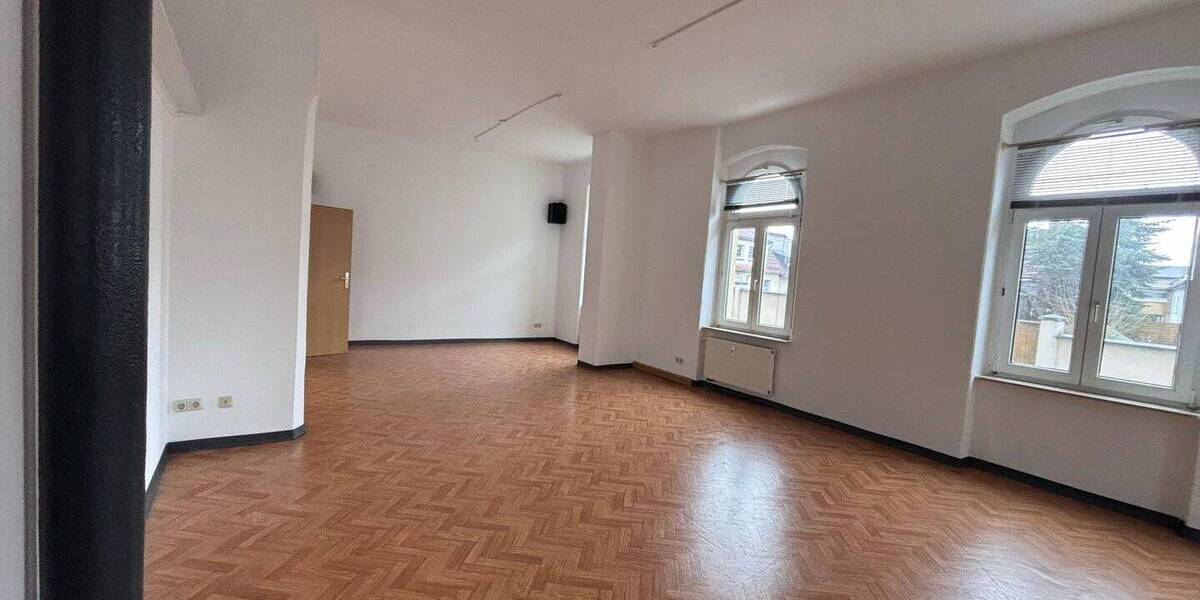 Gewerbeobjekt Ronneburg - 3 Zimmer, 90 m&sup2;, 270&euro; | Angebot:25770092