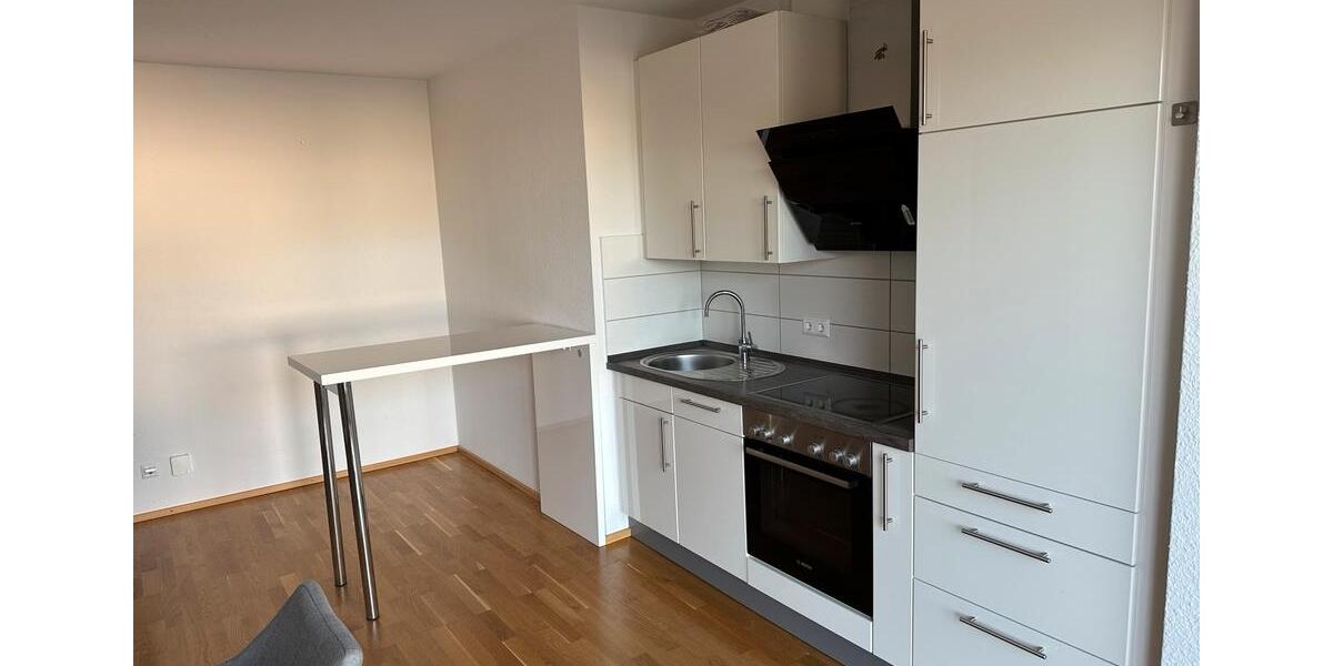 Dachgeschoßwohnung Esslingen am Neckar - 2 Zimmer, 46 m&sup2;, 989&euro; | Angebot:26693306
