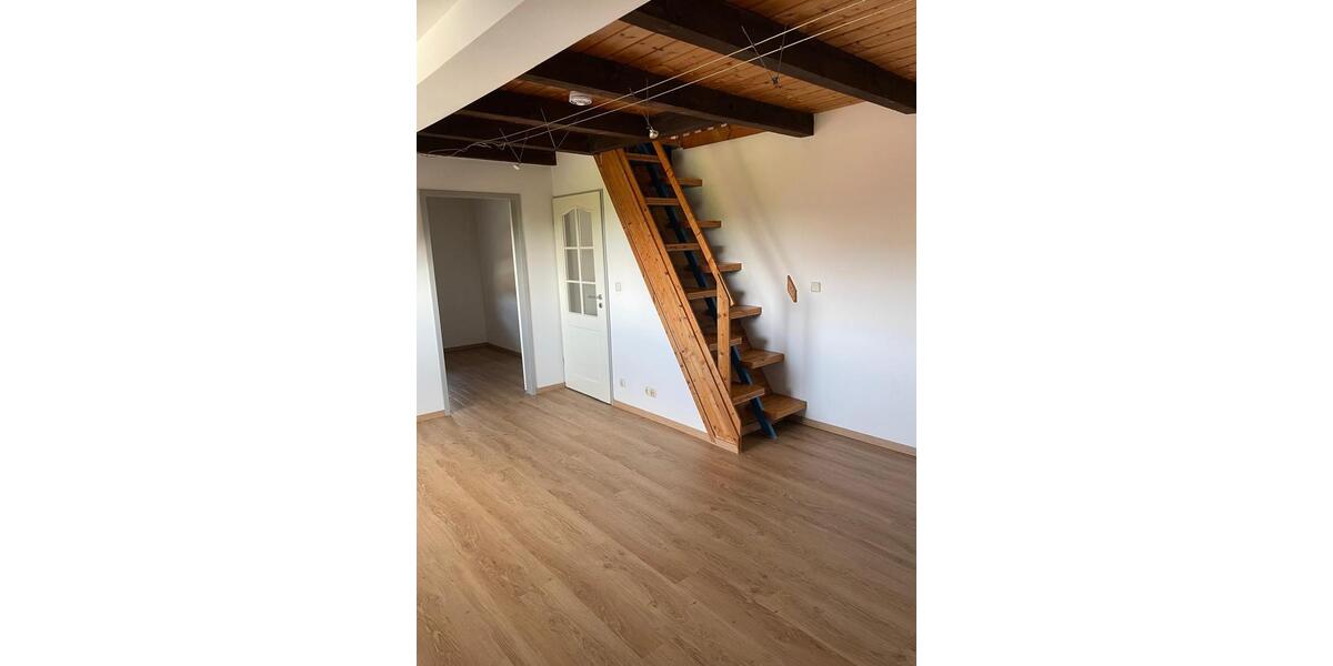 Dachgeschoßwohnung Delitzsch - 2.5 Zimmer, 55 m&sup2;, 764&euro; | Angebot:24701344