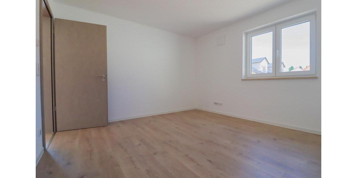 Etagenwohnung Pförring - 3 Zimmer, 69 m&sup2;, 890&euro; | Angebot:26689982