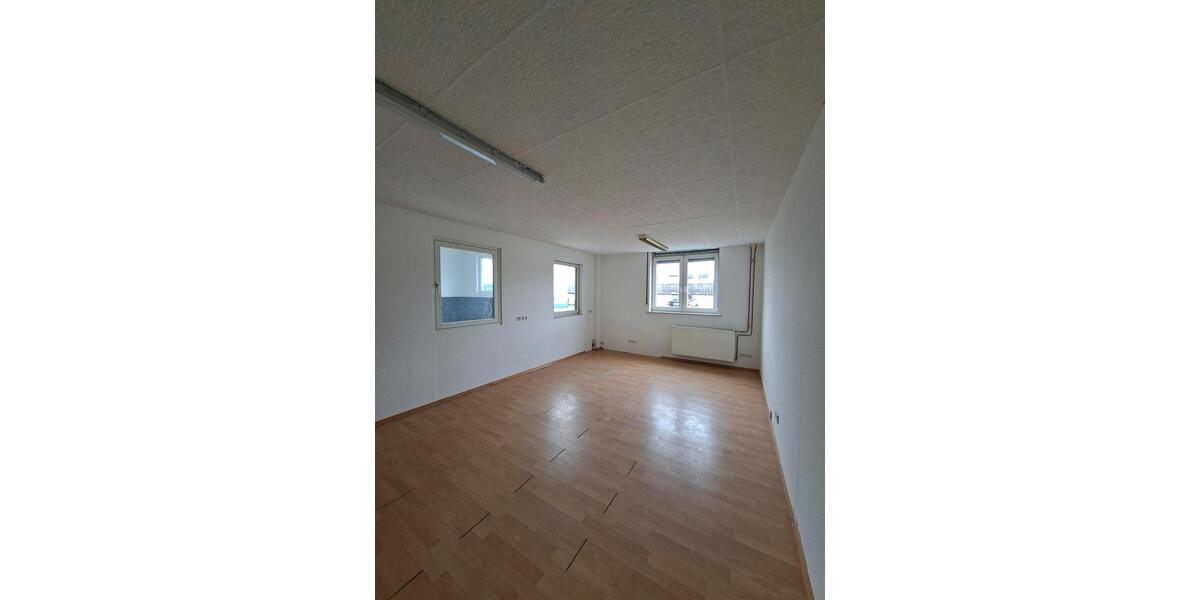 Gewerbeobjekt Maintal - 1.350&euro; | Angebot:26591502