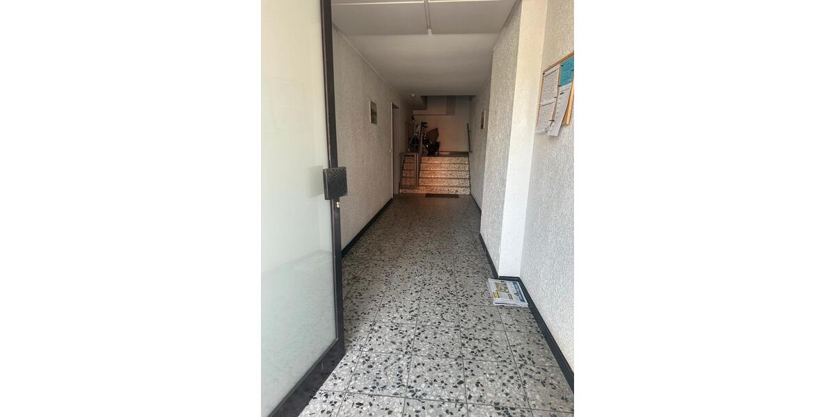 Erdgeschoßwohnung Mönchengladbach Nord - 2 Zimmer, 70 m&sup2;, 1.150&euro; | Angebot:26086862