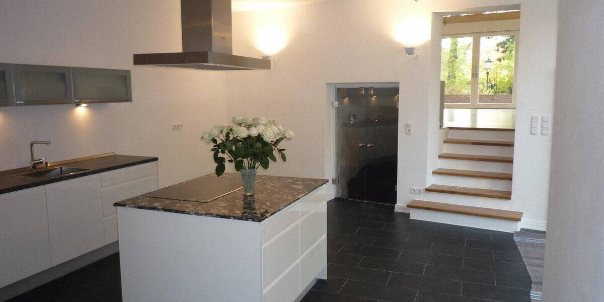 Einfamilienhaus Bad Soden am Taunus Neuenhain - 4 Zimmer, 150 m&sup2;, 3.500&euro; | Angebot:26616908