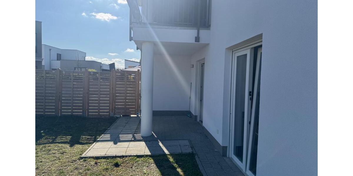 Erdgeschoßwohnung Königs Wusterhausen Kablow - 2 Zimmer, 70 m&sup2;, 1.260&euro; | Angebot:26122611