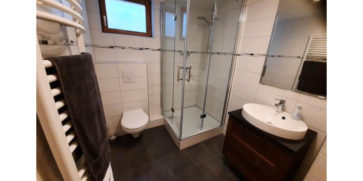 Etagenwohnung Haunsheim - 2 Zimmer, 85 m&sup2;, 670&euro; | Angebot:26366344