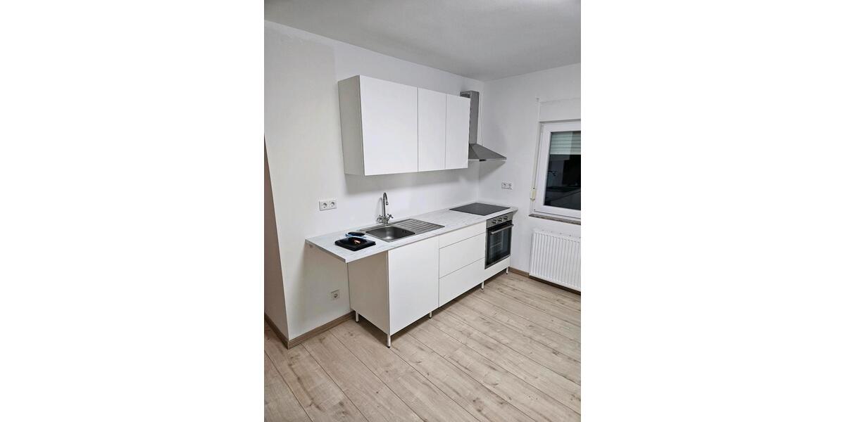 Schön geschnittene 2,5 Zimmer Wohnung 3 zimmer