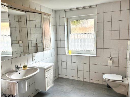 Erdgeschoßwohnung Rhauderfehn - 2.5 Zimmer, 110 m&sup2;, 950&euro; | Angebot:26415862