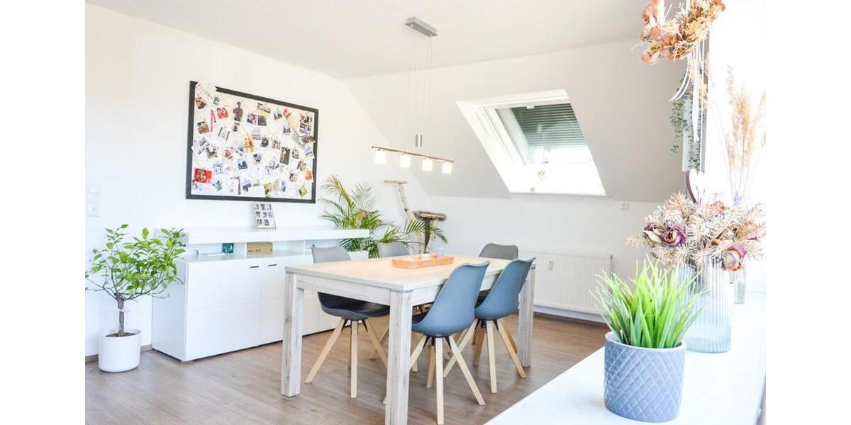 Dachgeschoßwohnung Sennfeld - 4.5 Zimmer, 108 m&sup2;, 1.030&euro; | Angebot:25900773