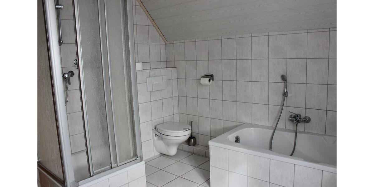 Wohnen auf Zeit Neukieritzsch - 4 Zimmer, 82 m&sup2;, 14&euro; | Angebot:25974648