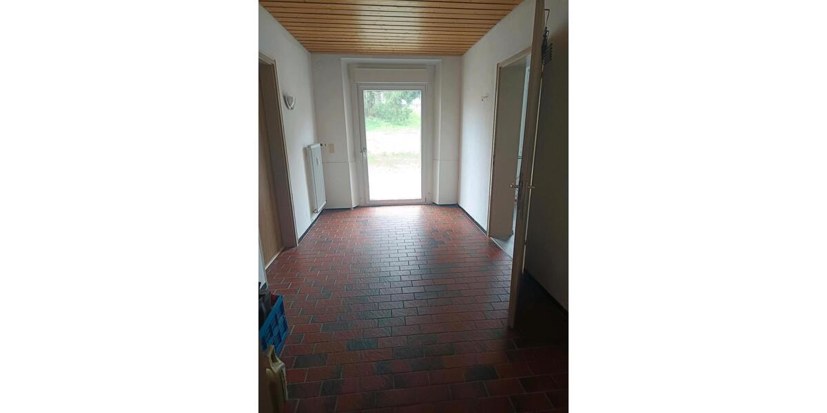 Erdgeschoßwohnung Ansbach - 1 Zimmer, 118 m&sup2;, 1.300&euro; | Angebot:26163055
