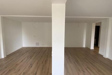 Energetisch neu sanierte 3,5 Zi. Wohnung inkl. Garten