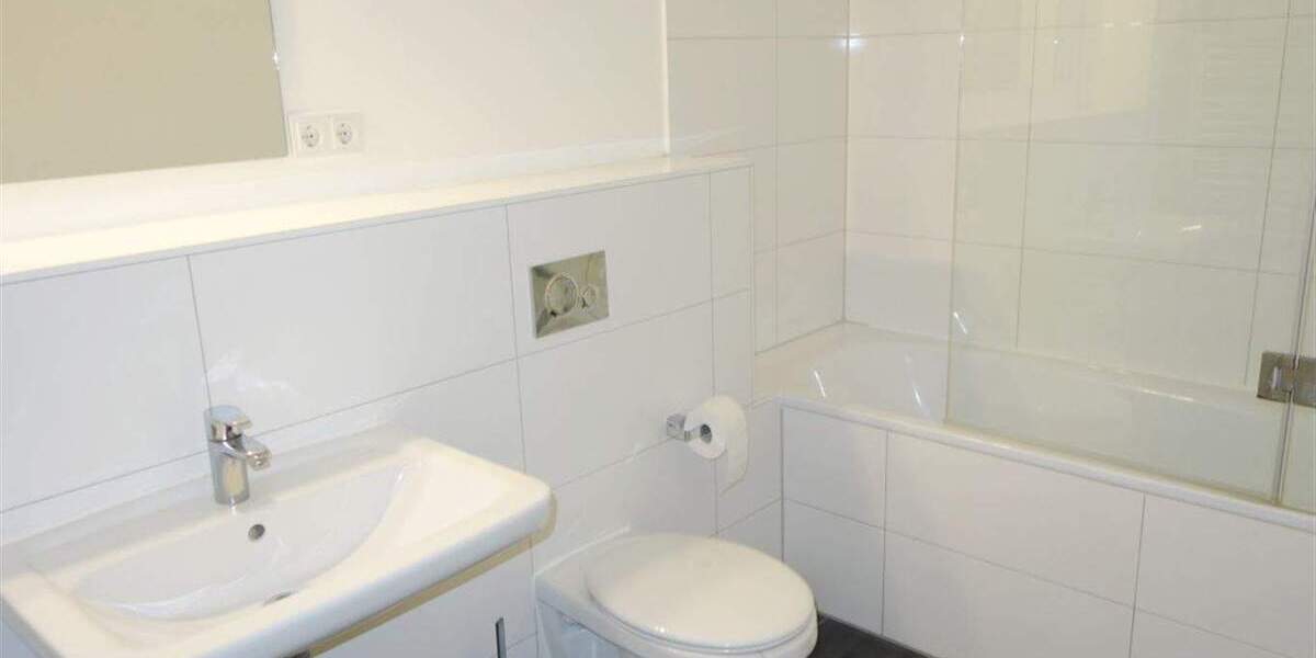 Etagenwohnung Mönchengladbach Stadtmitte - 2 Zimmer, 53 m&sup2;, 714&euro; | Angebot:25052080