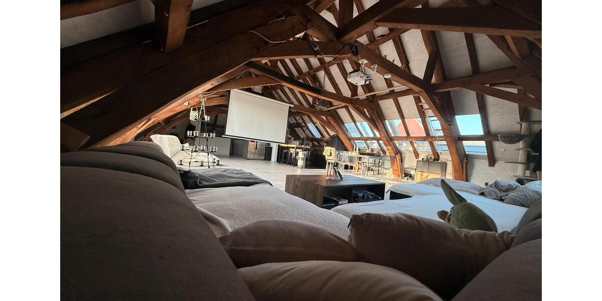 Penthouse Wohnung mit loft Charakter in Kerpen 2 zimmer