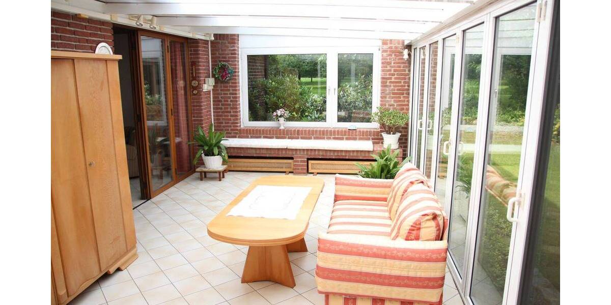 Einfamilienhaus Heidenau - 5 Zimmer, 170 m&sup2;, 1.600&euro; | Angebot:22188397