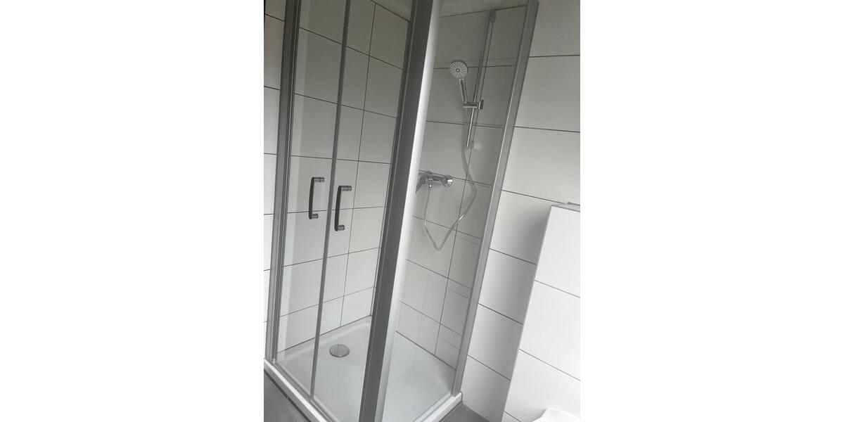 Dachgeschoßwohnung Blumberg - 2 Zimmer, 75 m&sup2;, 600&euro; | Angebot:26639171