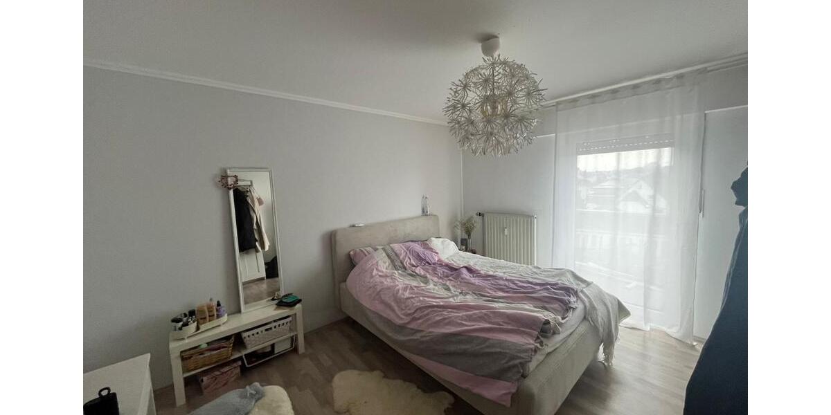 Dachgeschoßwohnung Minden Kuhlenkamp - 3 Zimmer, 70 m&sup2;, 550&euro; | Angebot:24783763