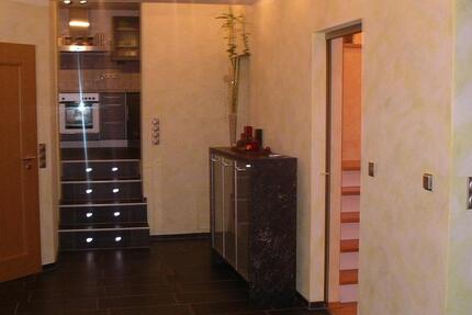 Wohnung Kleinwallstadt - 2.5 Zimmer, 95 m&sup2;, 760&euro; | Angebot:25752152