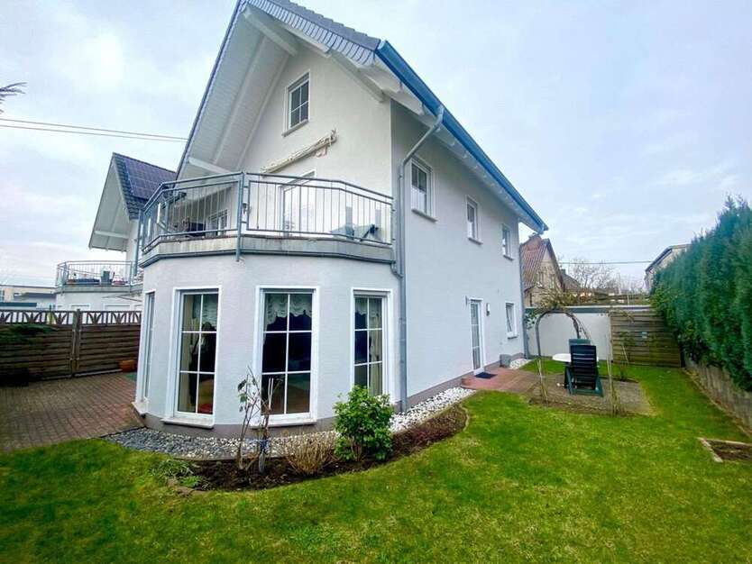 Haus zum Mieten in Ransbach-Baumbach 1.500 € 181 m²