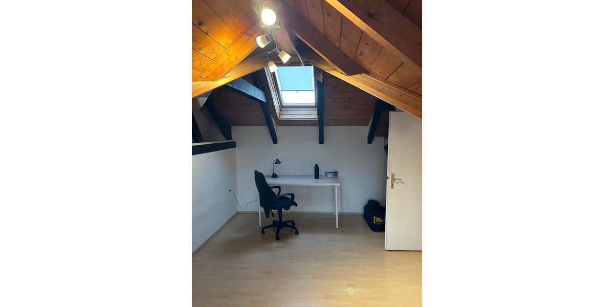 Dachgeschoßwohnung Wolfenbüttel Adersheim - 1.5 Zimmer, 42 m&sup2;, 395&euro; | Angebot:25173501