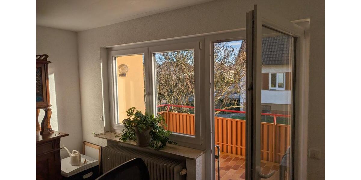 Freistehendes Einfamilienhaus mit großem Garten und Balkon 9 zimmer