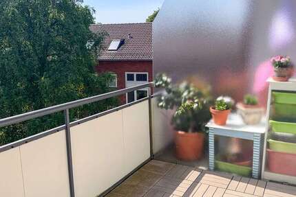 Wohnung Kiel Wik - 3 Zimmer, 74 m&sup2;, 810&euro; | Angebot:26765984
