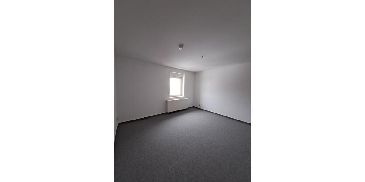 Etagenwohnung Schönhausen (Elbe) - 3 Zimmer, 71 m&sup2;, 378&euro; | Angebot:26489367