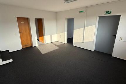 Gewerbeobjekt Lehrte - 850&euro; | Angebot:24585286