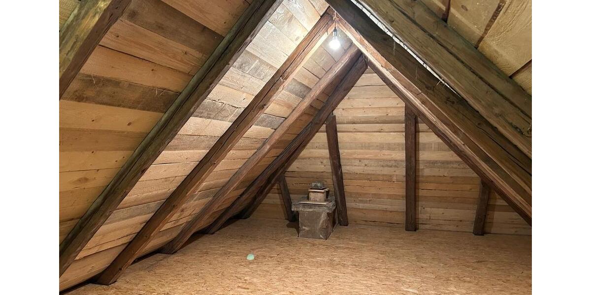 Einfamilienhaus Konnersreuth - 6 Zimmer, 200 m&sup2;, 1.250&euro; | Angebot:23708339