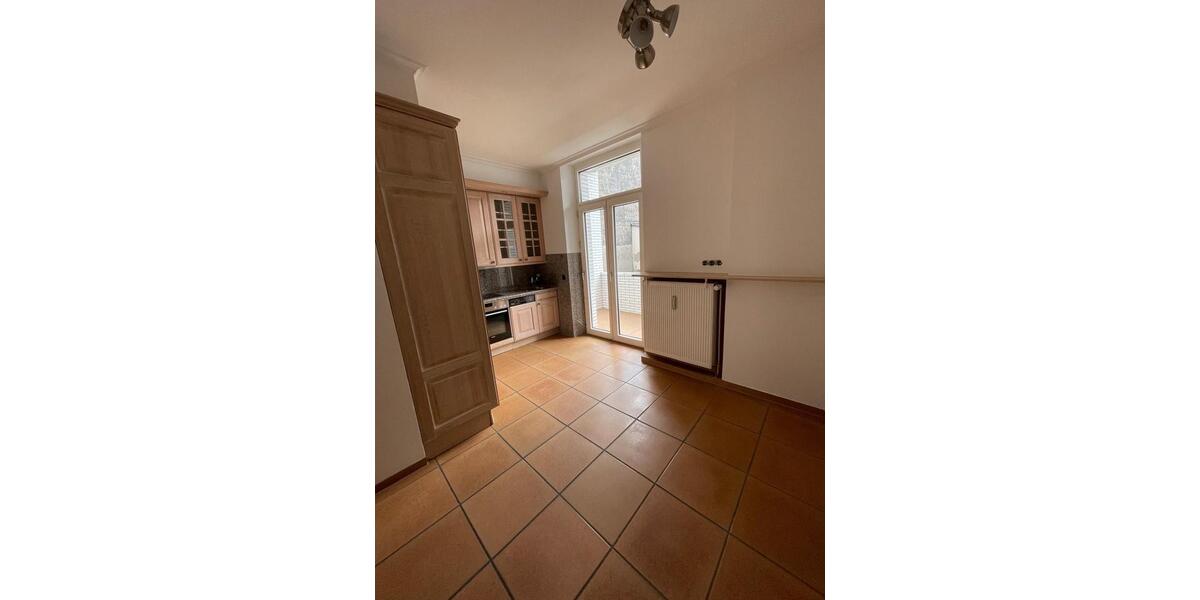 Etagenwohnung Wuppertal Elberfeld - 4 Zimmer, 98 m&sup2;, 1.265&euro; | Angebot:26519004
