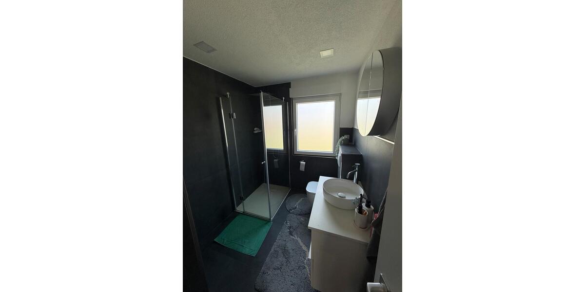 Erdgeschoßwohnung Neunkirchen - 3 Zimmer, 85 m&sup2;, 1.400&euro; | Angebot:26048066