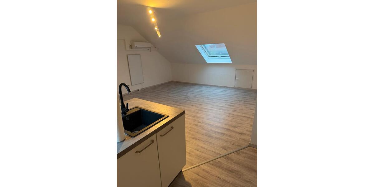 Dachgeschoßwohnung Beckum - 2.5 Zimmer, 63 m&sup2;, 700&euro; | Angebot:26464208