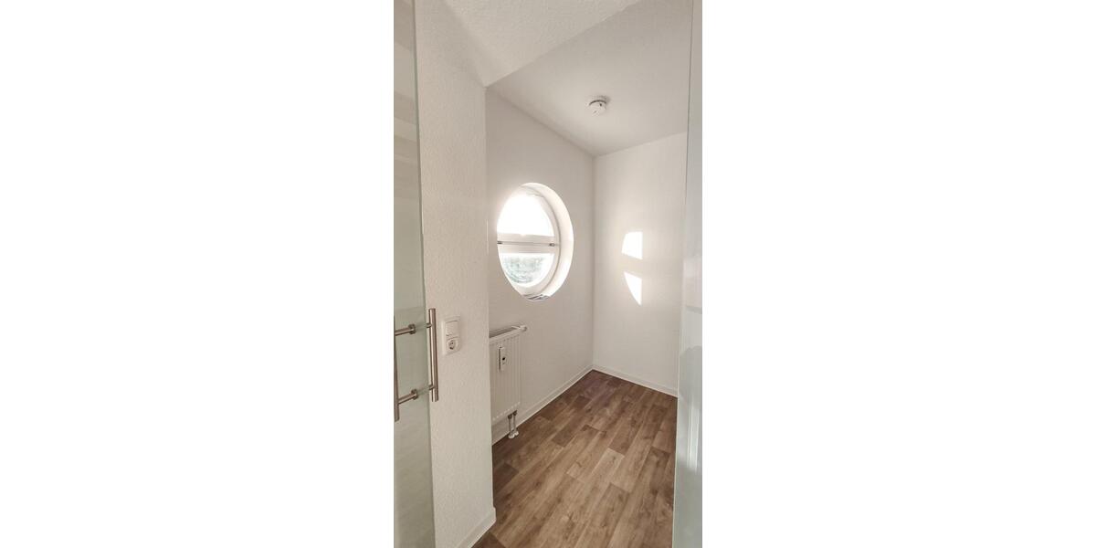 Dachgeschoßwohnung Anklam - 2.5 Zimmer, 60 m&sup2;, 723&euro; | Angebot:24876873