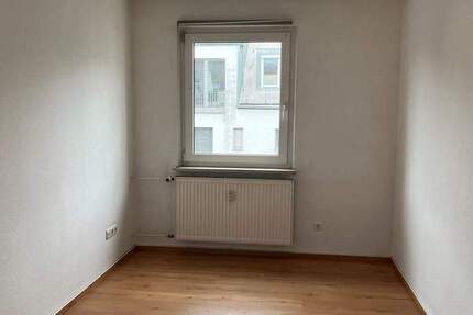 Zimmer Schweinfurt Innenstadt - 3 Zimmer, 73 m&sup2;, 570&euro; | Angebot:25733177