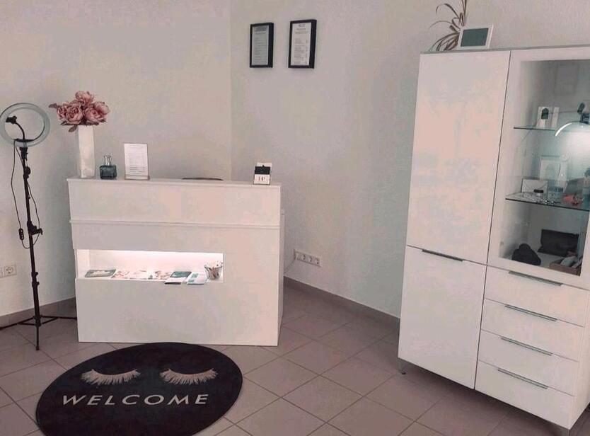 Stuhlmiete Studio Kosmetik Büro