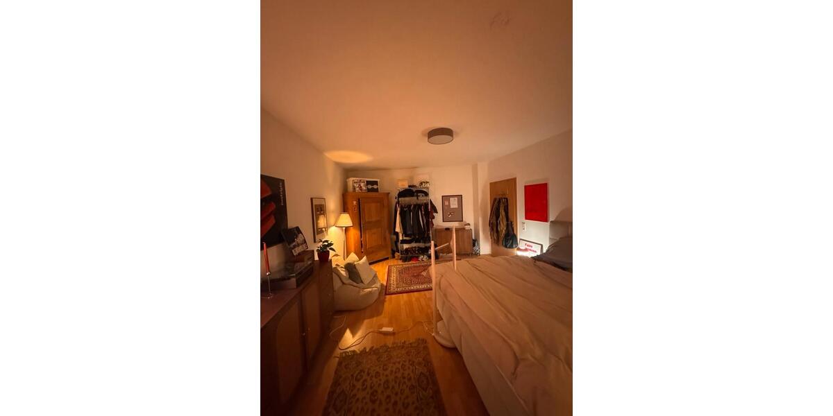 Etagenwohnung Homburg - 1 Zimmer, 107 m&sup2;, 890&euro; | Angebot:26638705