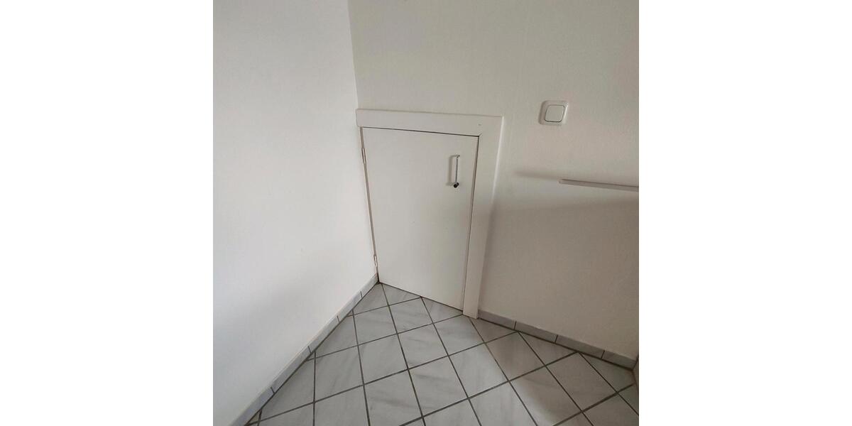 Dachgeschoßwohnung Barmstedt - 2 Zimmer, 67 m&sup2;, 650&euro; | Angebot:25932888