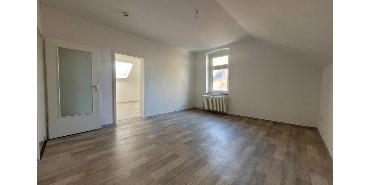 Dachgeschoßwohnung Duisburg Hamborn - 2 Zimmer, 54 m&sup2;, 380&euro; | Angebot:24628162