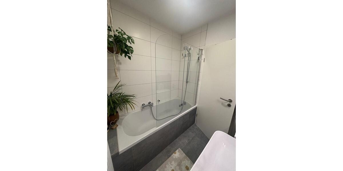 Dachgeschoßwohnung Pforzheim Brötzingen - 2 Zimmer, 60 m&sup2;, 950&euro; | Angebot:26532909